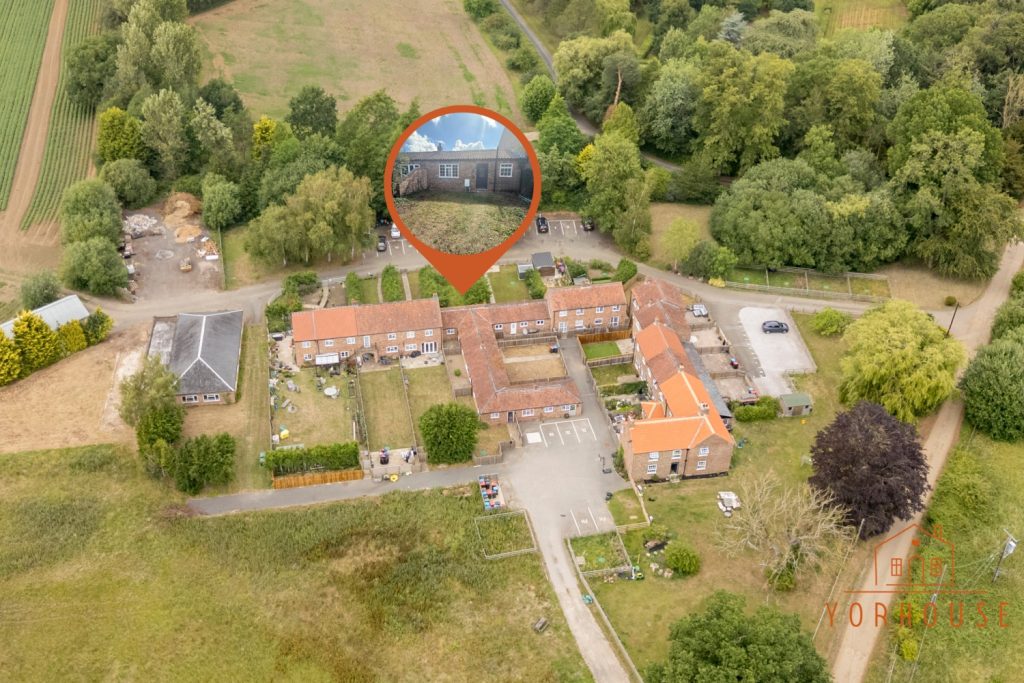 Claxton Grange Cottage, Flaxton, York  YO60 7RE